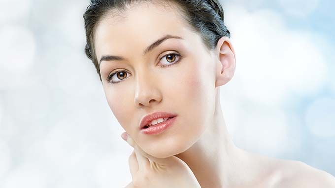 Atasi Masalah Jerawat dan Kulit Berminyak Dengan Nutrafor Radiance Beauty