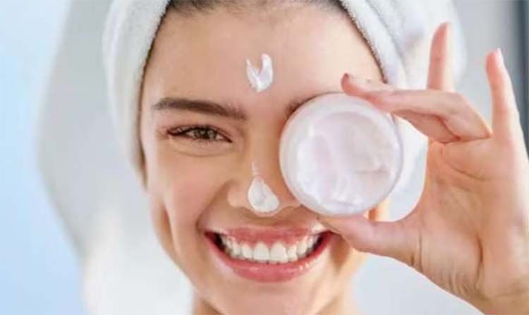 7 Rekomendasi Produk Sebamed Clear Face Series untuk Mengatasi Jerawat
