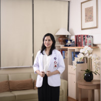 dr. TESSA MIRANDA ATMAJA, Sp.BP-RE