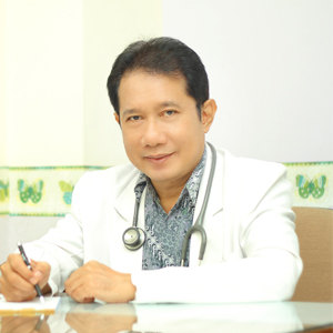 Dr. dr. BUDIMAN DARMOWIDJOJO, Sp.PD-KEMD
