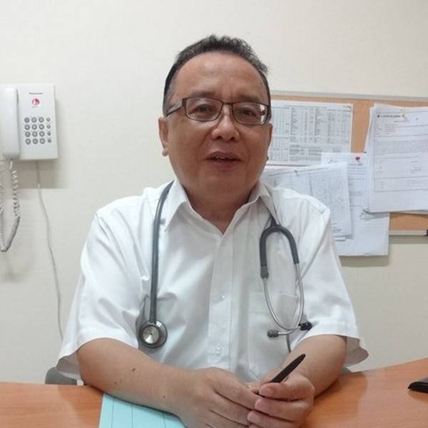 dr. LEONARD NAINGGOLAN, Sp.PD-KPTI