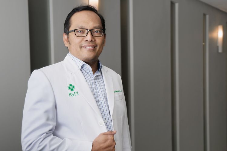 dr. ZAINAL ADHIM, Sp.THTBKL,Subsp.LF