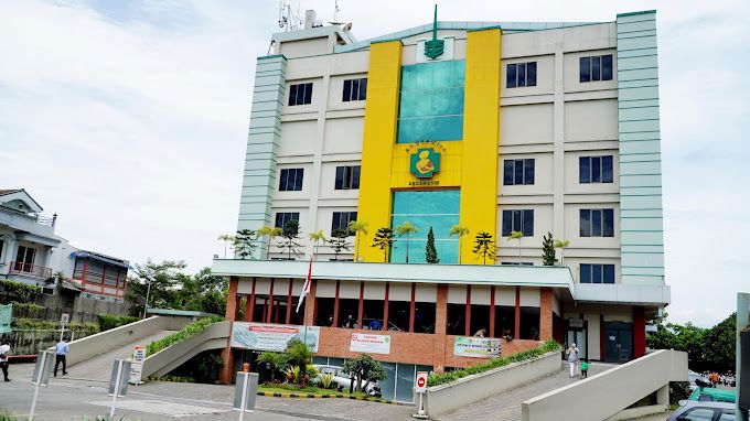 RUMAH SAKIT HERMINA ARCAMANIK