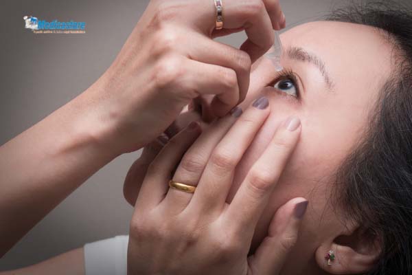 Obat tetes mata untuk mata kering