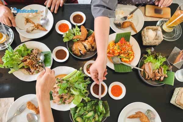 Panduan Pola Makan Sehat saat Festive Season