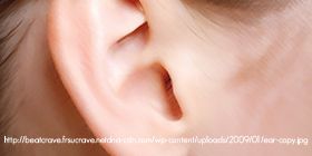 Kenali Gejala Infeksi Telinga pada Anak